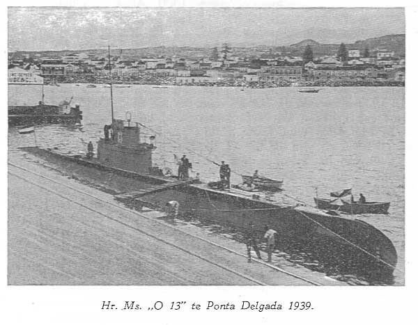 Hr. Ms. O13 te Ponta Delgada 1939.